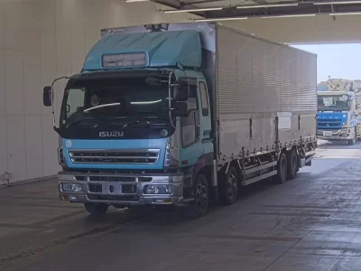 Isuzu GIGA