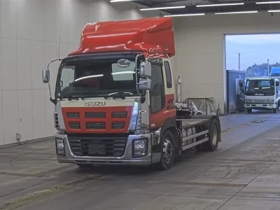Isuzu GIGA