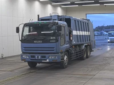 Isuzu GIGA