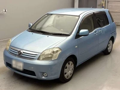Toyota RAUM