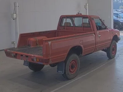 Nissan DATSUN PICKUP