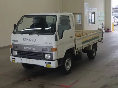 Toyota HIACE TRUCK