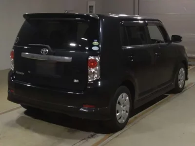 Toyota COROLLA RUMION