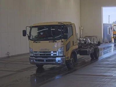 Isuzu FORWARD
