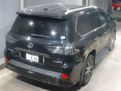 Lexus LX