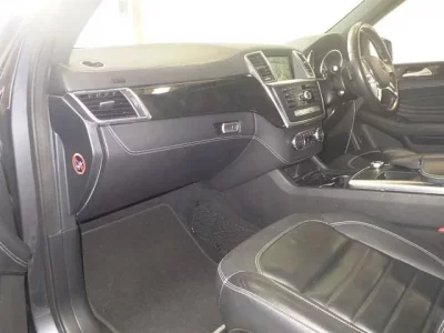 Mercedes-Benz ML CLASS