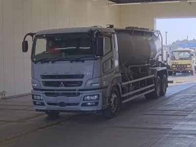 Mitsubishi SUPER GREAT