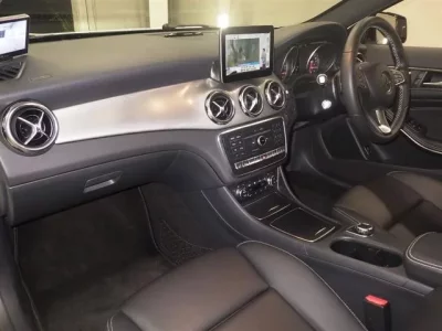 Mercedes-Benz GLA CLASS