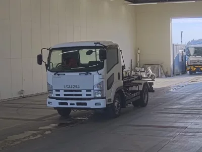 Isuzu FORWARD