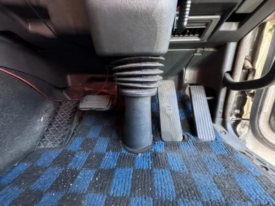 Mitsubishi SUPER GREAT