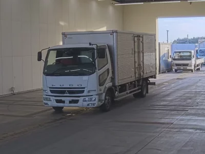 Mitsubishi FUSO FIGHTER