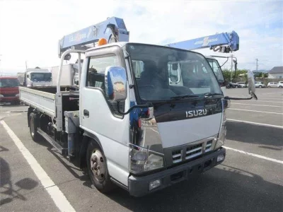Isuzu ELF