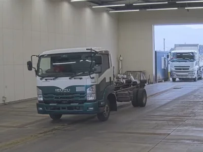 Isuzu FORWARD