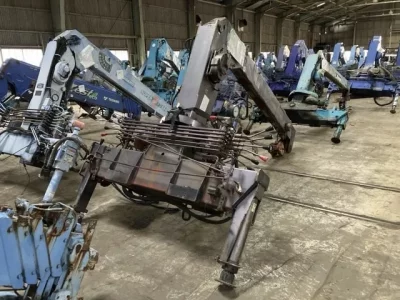 OTHERS UNIC CRANE