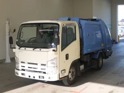 Isuzu ELF