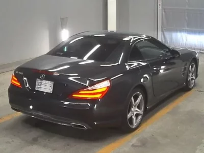 Mercedes-Benz SL SERIES