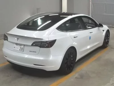 Tesla MODEL3