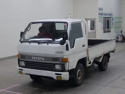 Toyota HIACE TRUCK