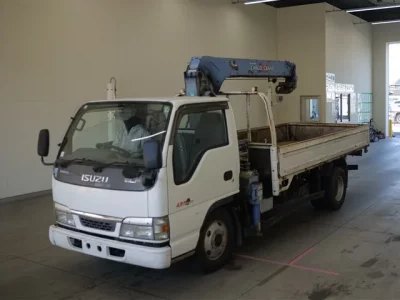 Isuzu ELF