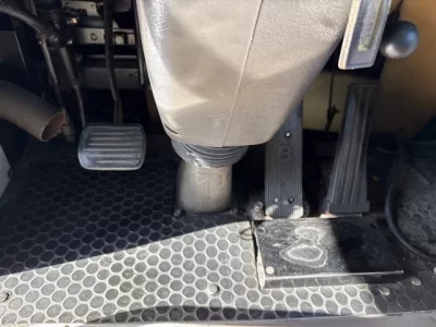 Mitsubishi AERO MIDI