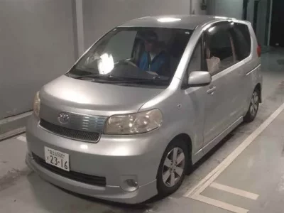 Toyota PORTE
