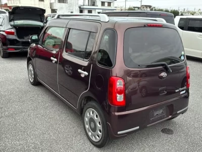 Daihatsu MIRA