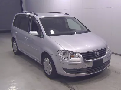 Volkswagen GOLF TOURAN
