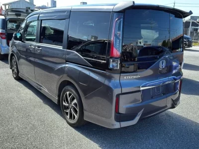Honda STEP WAGON