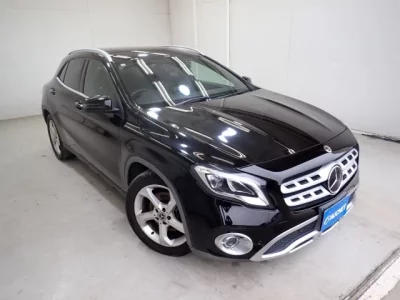 Mercedes-Benz GLA CLASS