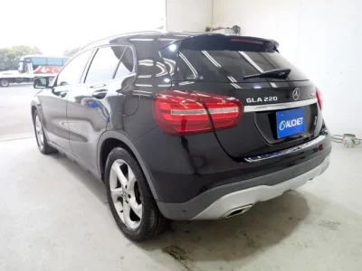 Mercedes-Benz GLA CLASS