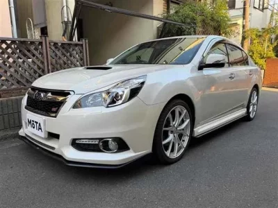 Subaru LEGACY B4