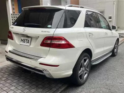Mercedes-Benz ML CLASS