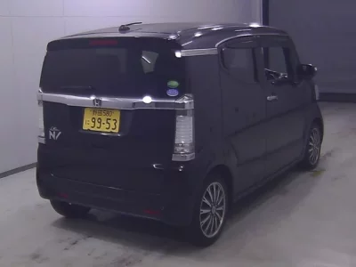 Honda N BOX SLASH