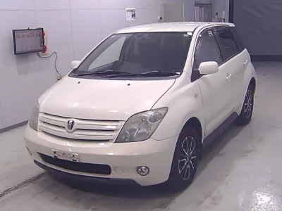 Toyota IST