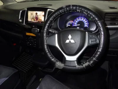 Mitsubishi DELICA D2