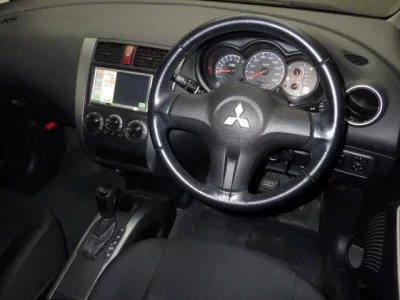 Mitsubishi COLT PLUS