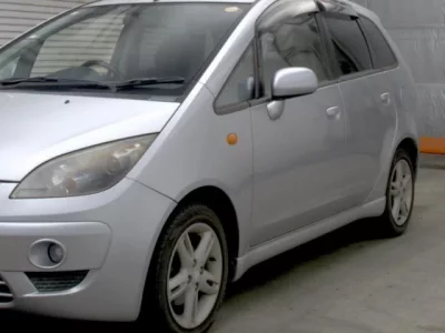 Mitsubishi COLT PLUS