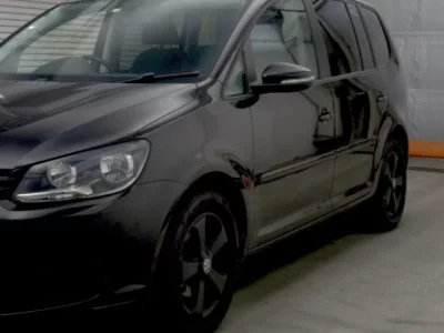 Volkswagen GOLF TOURAN