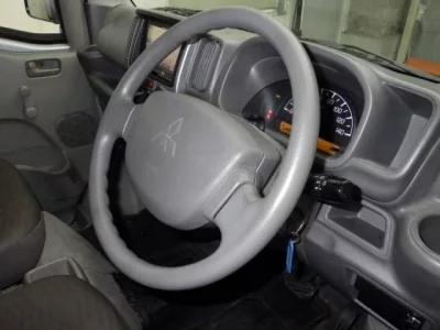 Mitsubishi MINICAB VAN