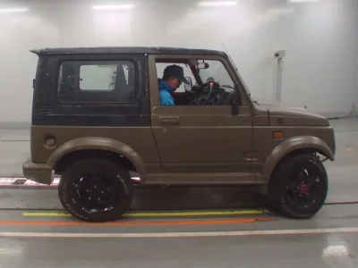 Suzuki JIMNY SIERRA