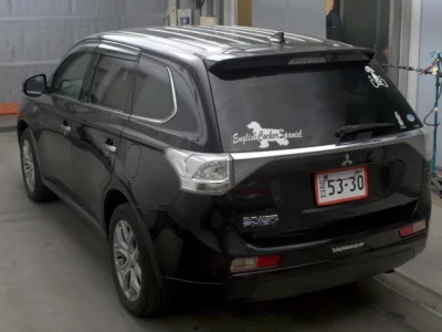 Mitsubishi OUTLANDER PHEV