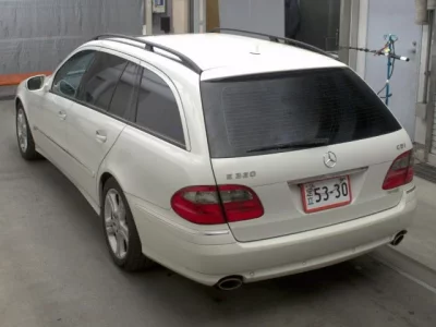 Mercedes-Benz E CLASS WAGON
