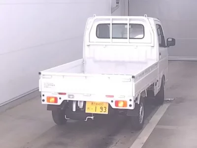 Nissan CLIPPER TRUCK