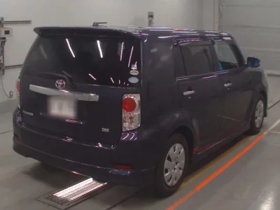 Toyota COROLLA RUMION