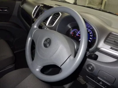 Mitsubishi DELICA D2