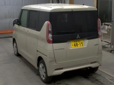 Mitsubishi EK X SPACE