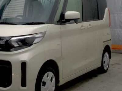 Mitsubishi EK X SPACE