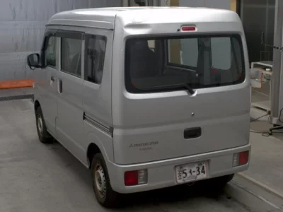 Mitsubishi MINICAB VAN