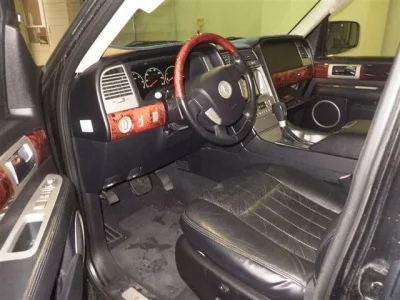 Ford LINCOLN NAVIGATOR