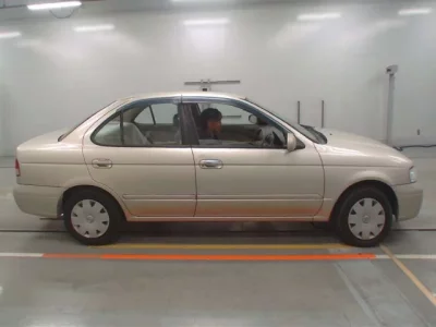 Nissan SUNNY